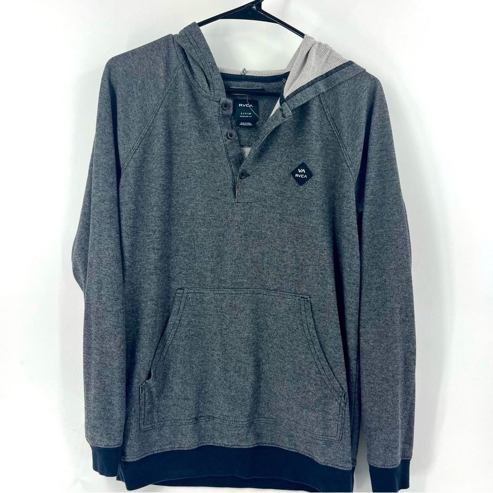 NWOT RVCA Longsleeve Hoodie